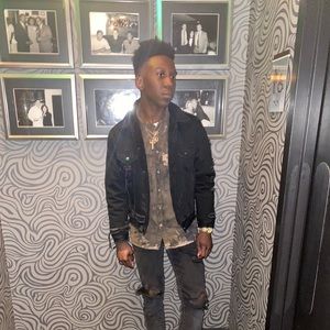 Meet your Posher, Anthony